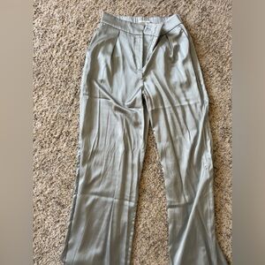 NWOT Abercrombie & Fitch Sloane dress work pants size 8L in Satin Grey